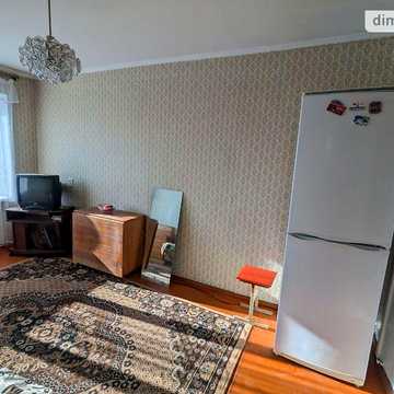 Довгострокова оренда 3к Квартира Соборна вулиця