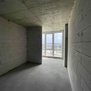 Однокімнатна квартира готова до ремонту центральна частина міста газ