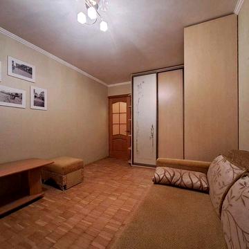 Оренда 1 к. квартири, Лісовий масив Космонавта Поповича вул.6/55,