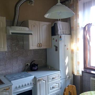 Васильківська вул., 11