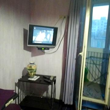 Середньофонтанська вул., 30