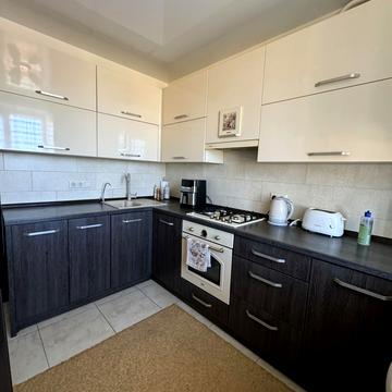 Марка Вовчка вул., 21а