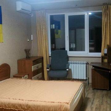 Садовий. Здається 1-кімнатна квартира