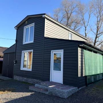 Будиночок на 5 причалі