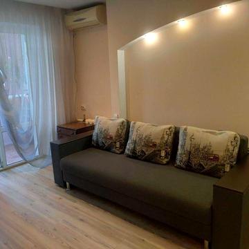 Сдам двухкомнатную квартиру на ул.Терещенковской 22