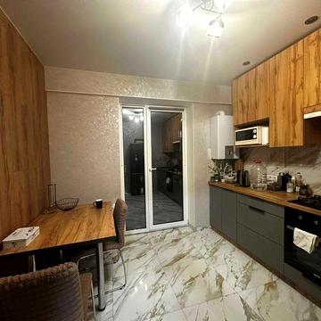 Сдам БЕЗ ПОСРЕДНИКОВ 1 комнатную квартиру ЖК «Виа Рома», ул. Инглези