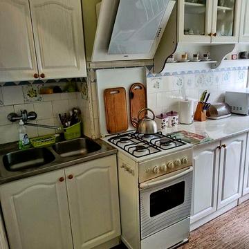 1 кім.кв. вул. Наукова (р-н Пулюя)