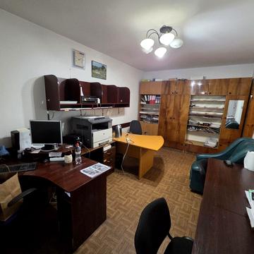 Драгоманова вул., 14