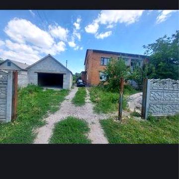 Продаж 3-кімнатної квартири