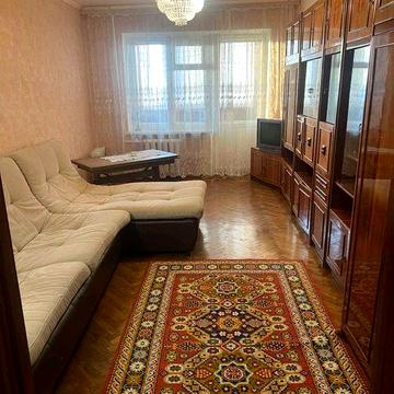 Сдам 3 ком.квартиру в кирпичном доме, Тополь 1, Запорожское шоссе 56.