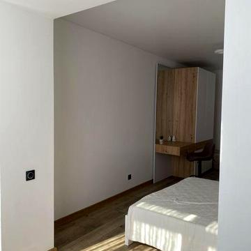 Дуже світла 1,5 квартира, біля міського озера у ЖК Міленіум ЖК Міленіум