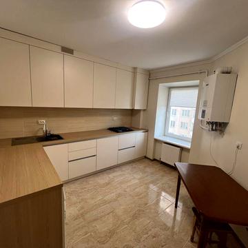 Здам 2к квартиру Центр близько до Прикордонноі Академіі з посудомийкою