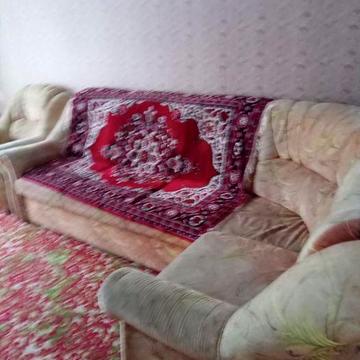 Аренда 2 ком.кв.ул.Дворцовая 46  5000+счётчики