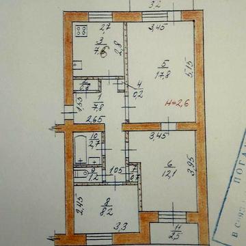 Трехкімнатна квартира під ремонт