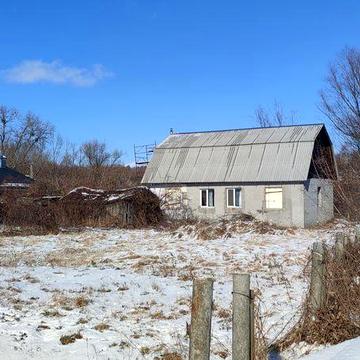 Продаж цегляного будинку в межах міста