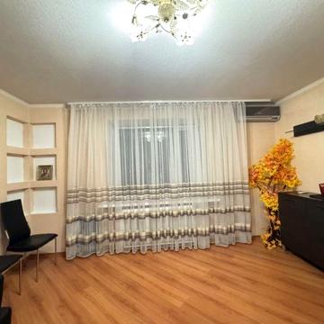 Продам 3 кімнатну квартиру пр Берестейський метро Житомирська