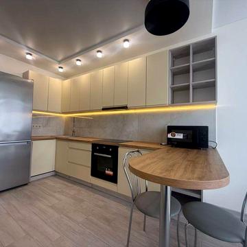 Оренда 2к кв вул Під Голоском Ближній Центр