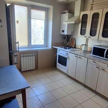 Сдам 2к. квартиру на Тополь-3-Запорожское шоссе