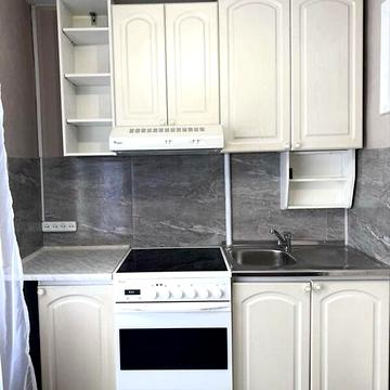 Довгострокова оренда 2к Квартира Алексєєнко Надії вулиця