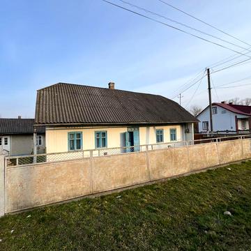 Продається будинок с. Глиниця Кіцманський район