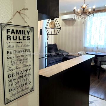 Петра Григоренка просп. (Маршала Жукова), 14