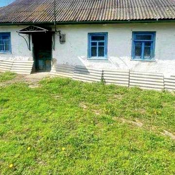 Будинок43 кв.м(українська хата)48 соток землі 7 км Умань