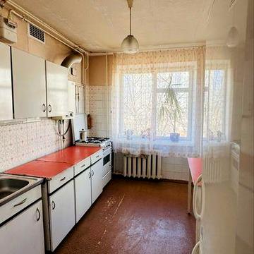 Оренда трикімнатноі