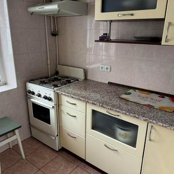 Продаж 3-к квартири БЕЗ КОМІСІЇ метро Академмістечко