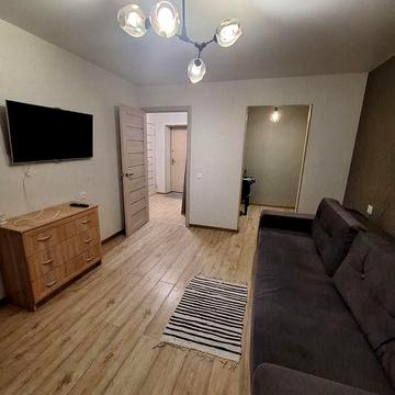 Сдам 1к квру низ пр Поля напротив атб