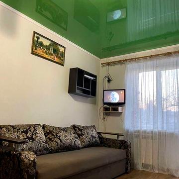 Однокімнатна квартира на другому поверсі