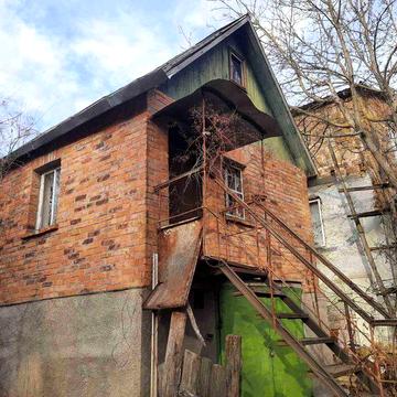 Дачний будинок дом земельна ділянка участок поряд ліс озеро