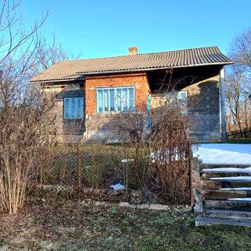 Продам будинок в селі