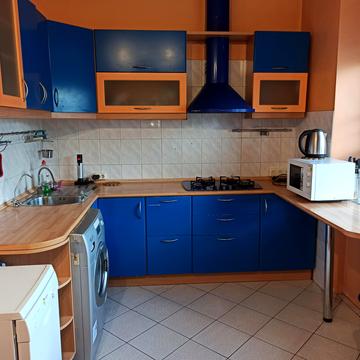 Михайла Бойчука вул. (Кіквідзе), 4