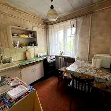 Продам 2 к. кв. Новые Домах, пр. Байрона 171.