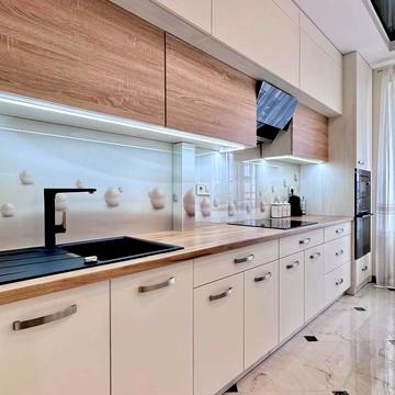 Гетьмана Мазепи вул., 164