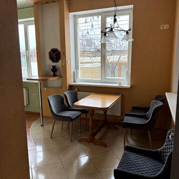 Здається будинок, 2 поверхи