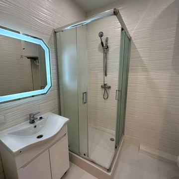 Нова квартира, новобудова