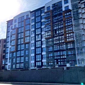 Продається 1К в мальовничому районі, неподалік озера та річки!