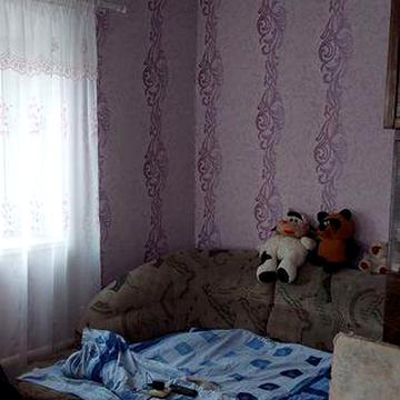 Дом с селе не далеко от города