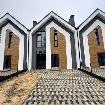 Є розтермінувння на РІК.Готовий таунхаус біля Києва-м.Ірпінь