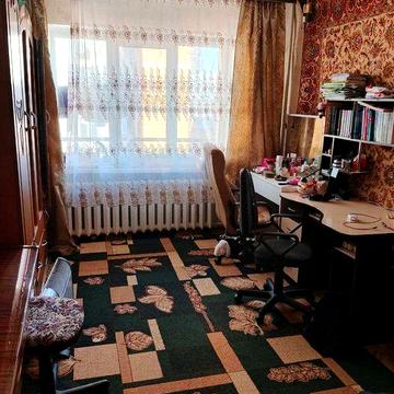 Від ВЛАСНИКА! м.Печерська, продаж 3-к квартири, вул. Лєскова 3-А