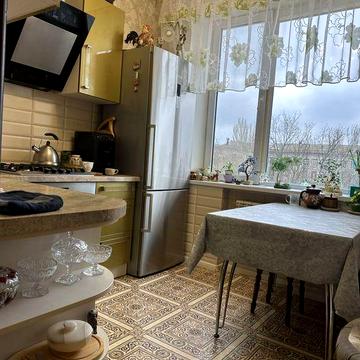 Продажа трех комнатной квартиры