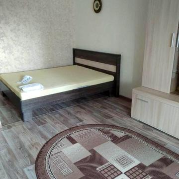 Сдам 1 ком квартиру на 1-2 мес