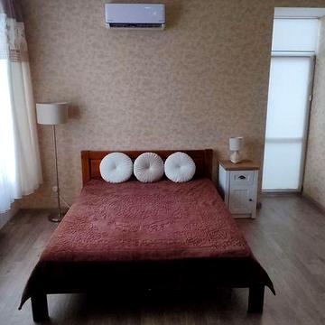 ВЛАСНИК  Здам 1 к квартиру.Д  Галицького. Колиба..