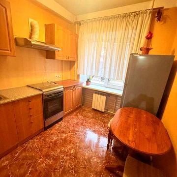 Сдается уютная 1 ком. квартира на Черемушках 2/5 этаже.