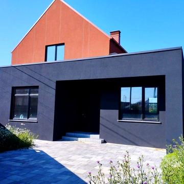 Продаю будинок на Військбуді