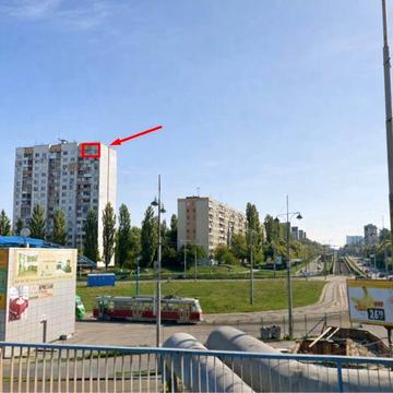 Продам трехкомнатную квартиру Борщаговка скоростной трамвай Зодчих 44