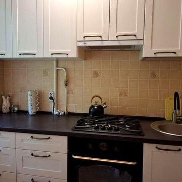 Оренда  1 кімнатна квартира  вул. Космонавтів.