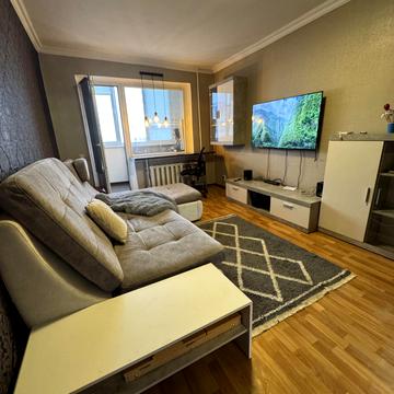 Паркова вул., 76