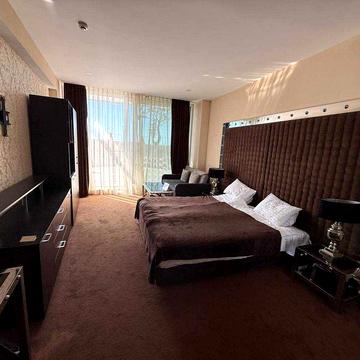 Апартаменты Маристелла. Панорамный вид с выходом на террасу. Фонтан